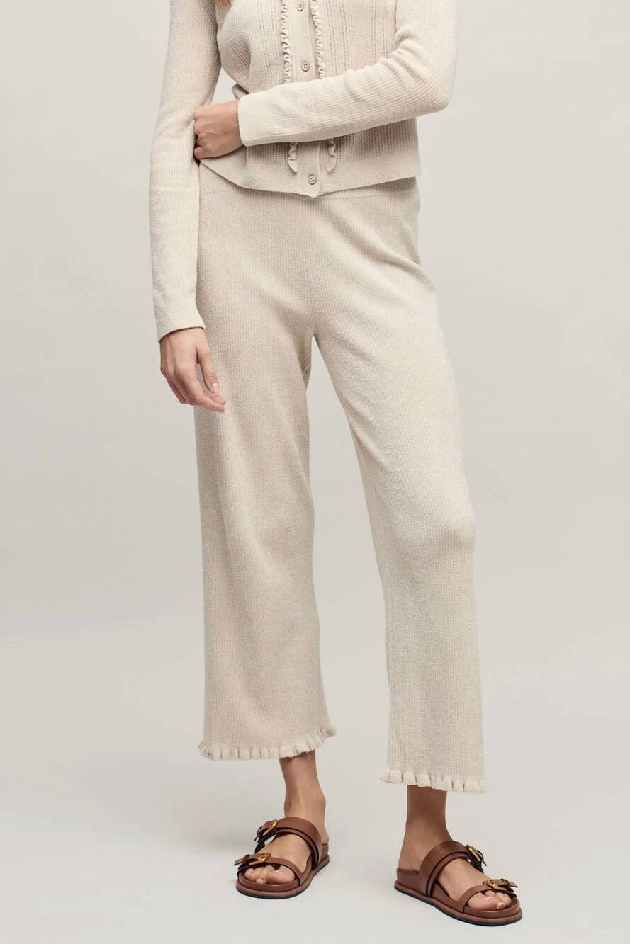 NEW BAREFOOT DREAMS ultra lite rib ruffle hem ankle pant in stone